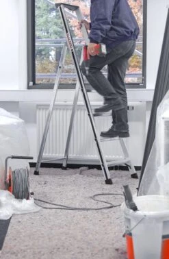 Hymer Black Line Platform Steps 29 Hymer Black Line Platform Steps -Insulation Materials Shop 7002605 anwendung 01