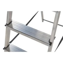 Werner 6 Tread High Handrail Stepladder - EN131 -Insulation Materials Shop 740series fi tread 1582898899