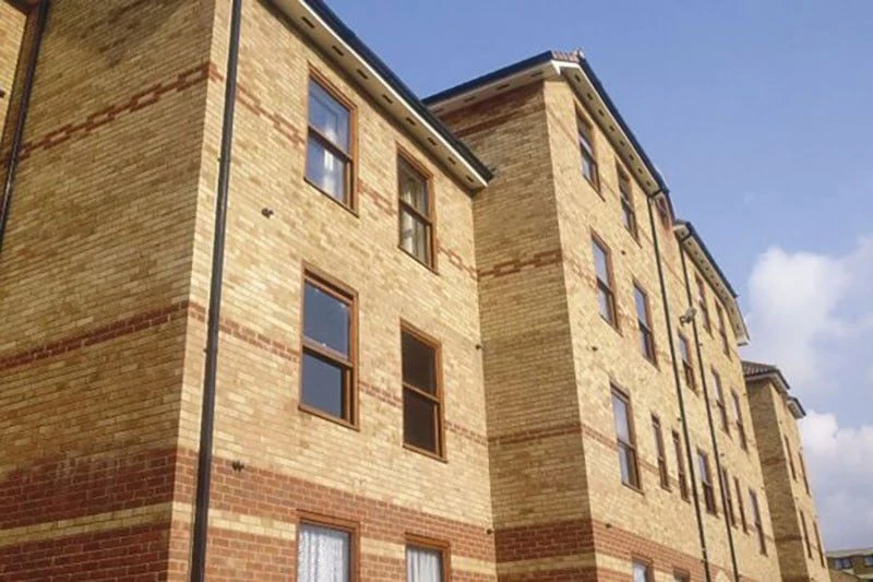 Forterra LBC Hereward Light Cream Brick - Pack Of 390 4 Forterra LBC Hereward Light Cream Brick - Pack Of 390 - Image 2