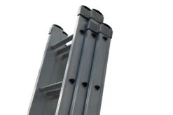 Murdoch Aluminium D Rungs D MAX 3 Section Extension Ladder -Insulation Materials Shop dmax ext ladders 3 x triple closed leaning